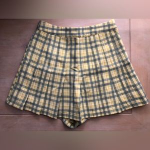 Dolls Kill Cotton Candy LA yellow plaid pleaded Skort Size-xS